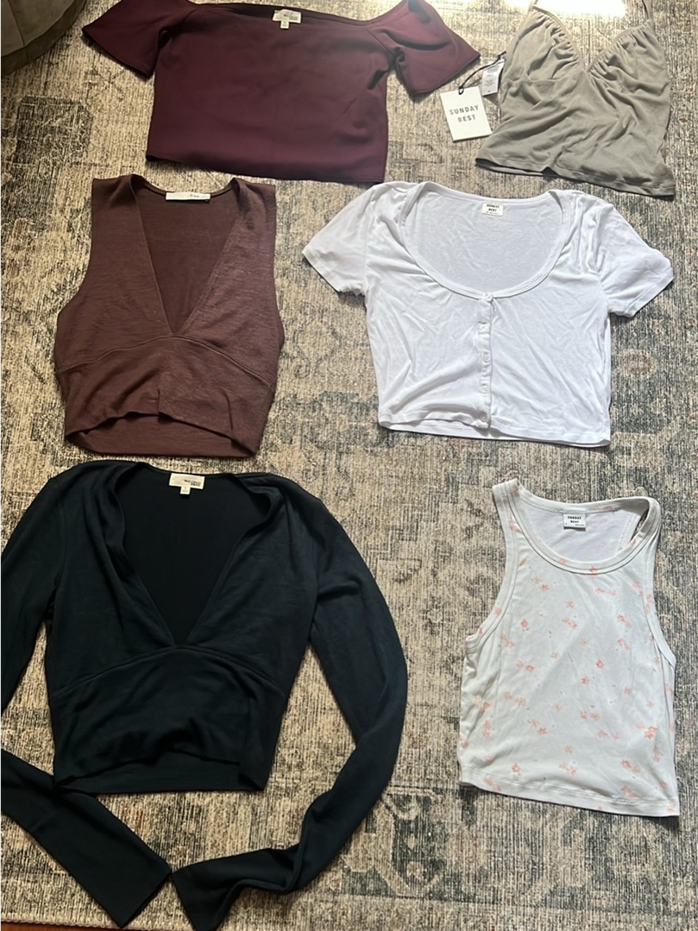 Aritzia Tops Bundle - Picture 2 of 4